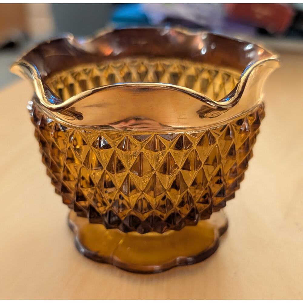🏖️Vintage Amber Glass Bon Bon Bowl - Picture 2 of 3